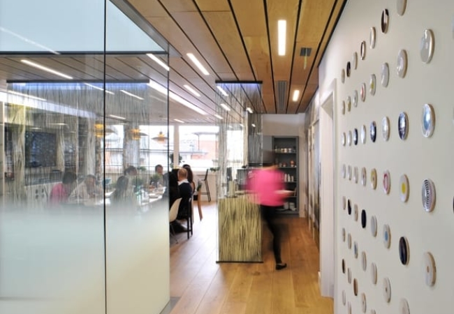 Shionogi's EU HQ, by Resonate Interiors