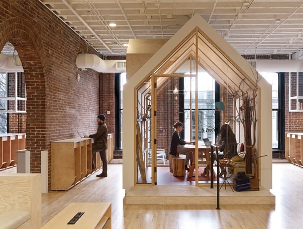 Airbnb's low-tech and flexible Portland office