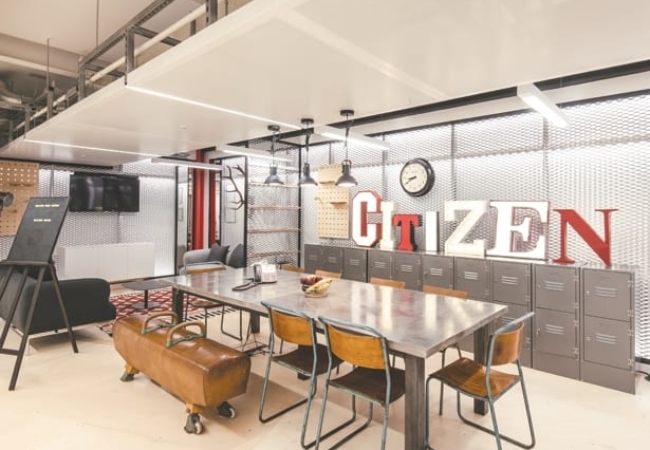 Citizen Relations office by YourStudio