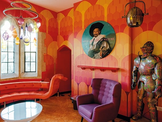 Laurence Llewelyn-Bowen’s customised fort