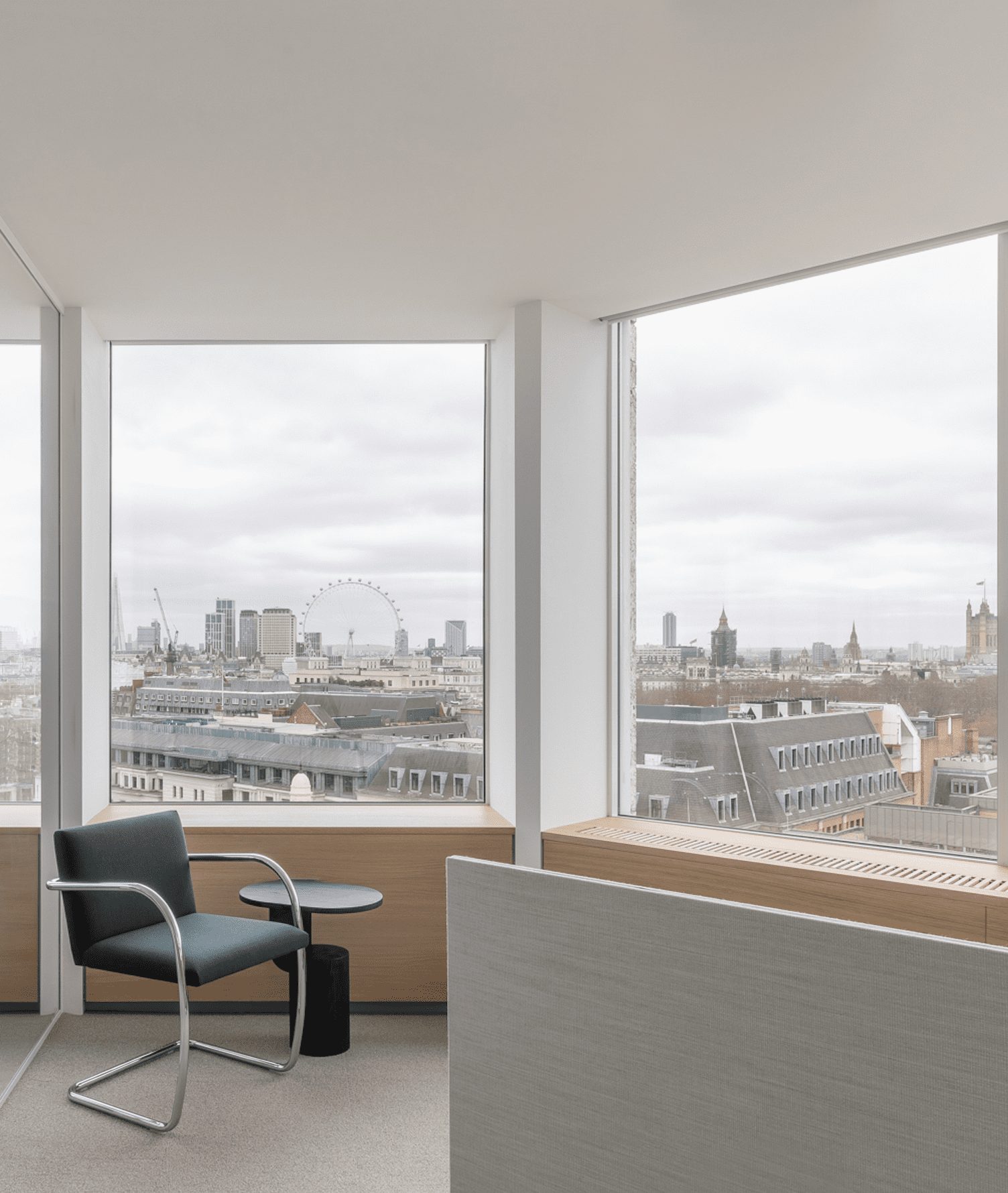 ConForm Architects, London, Smithson Tower, minimalist interior, minimalist office, workspace interiors, office interiors, OnOffice magazine