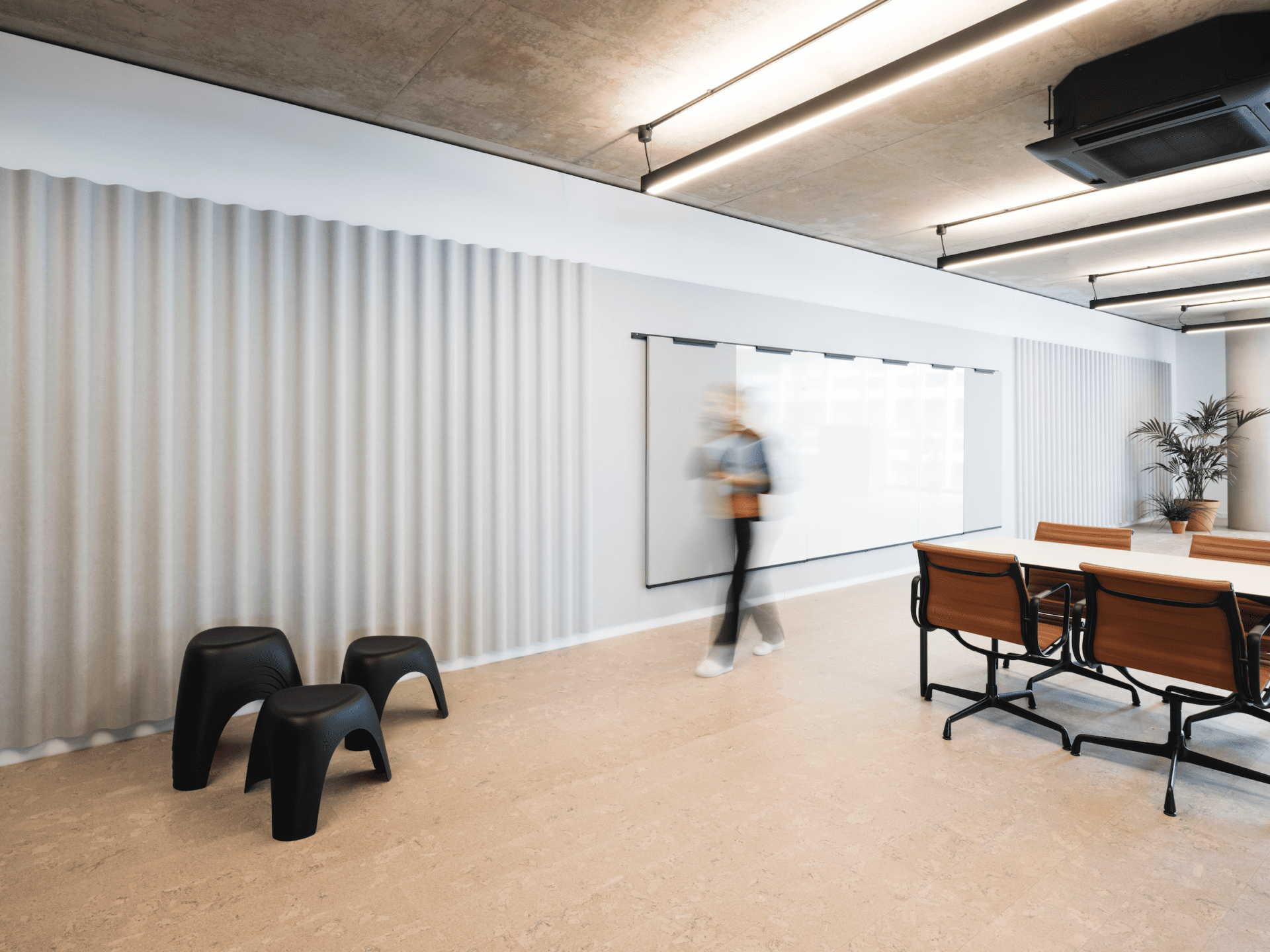 the collective, acoustic, workplace design, workplace acoustics, vitra, vitra london hq, OnOffice magazine