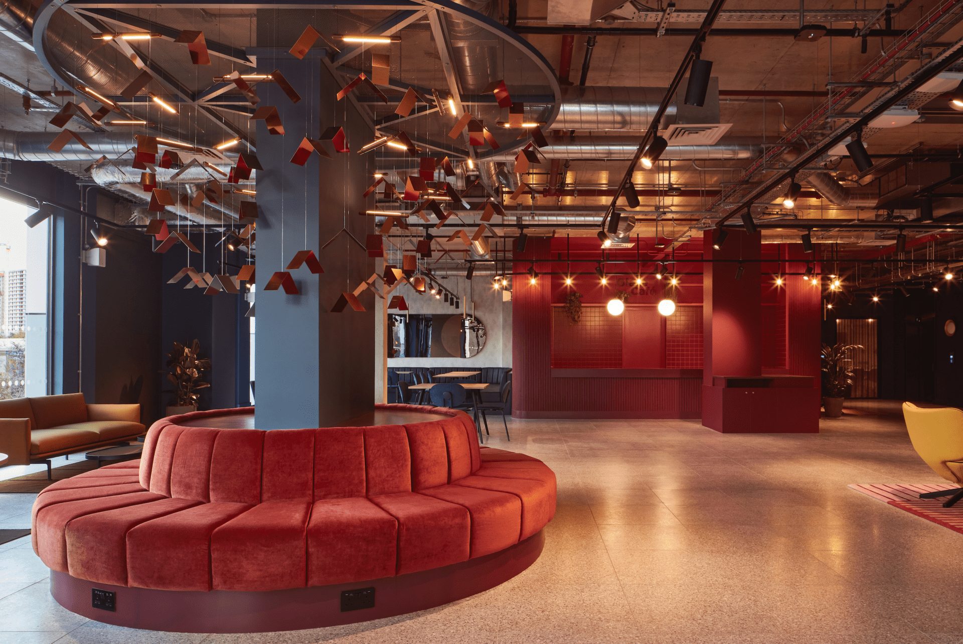 Trifle*, mirror works, london coworking space, workspace london, office interior, OnOffice magazine