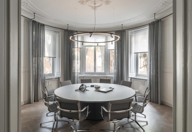 A historic Milanese palace is transformed into a contemporary workplace by m2atelier