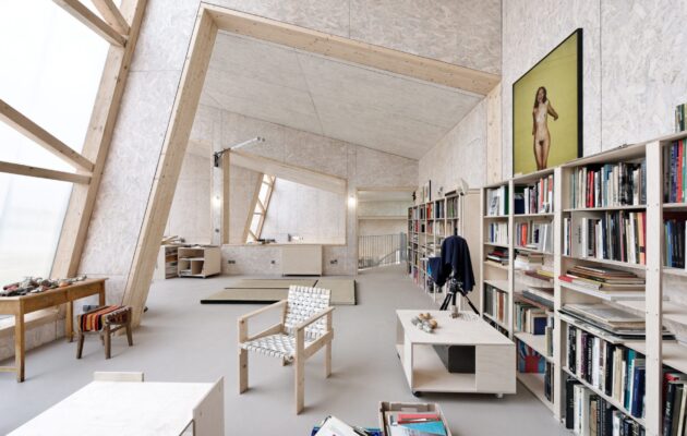 Artist-architect Didier Fiúza Faustino creates a new studio for French artist Jean-Luc Moulène