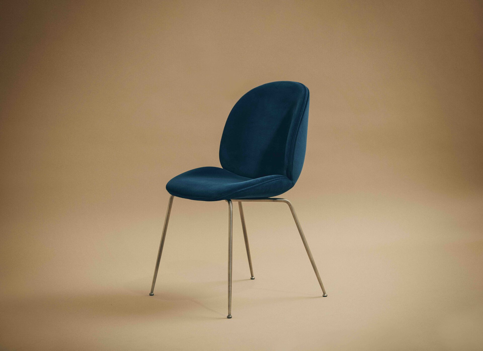 GUBI Chair in blue