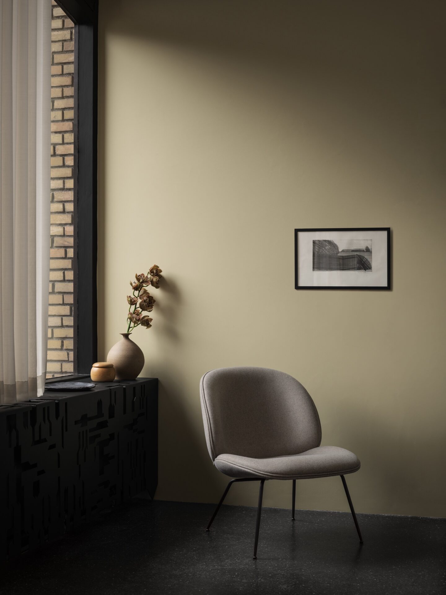 GUBI Chair