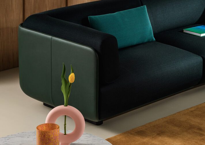 Arper Shaal sofa dark green