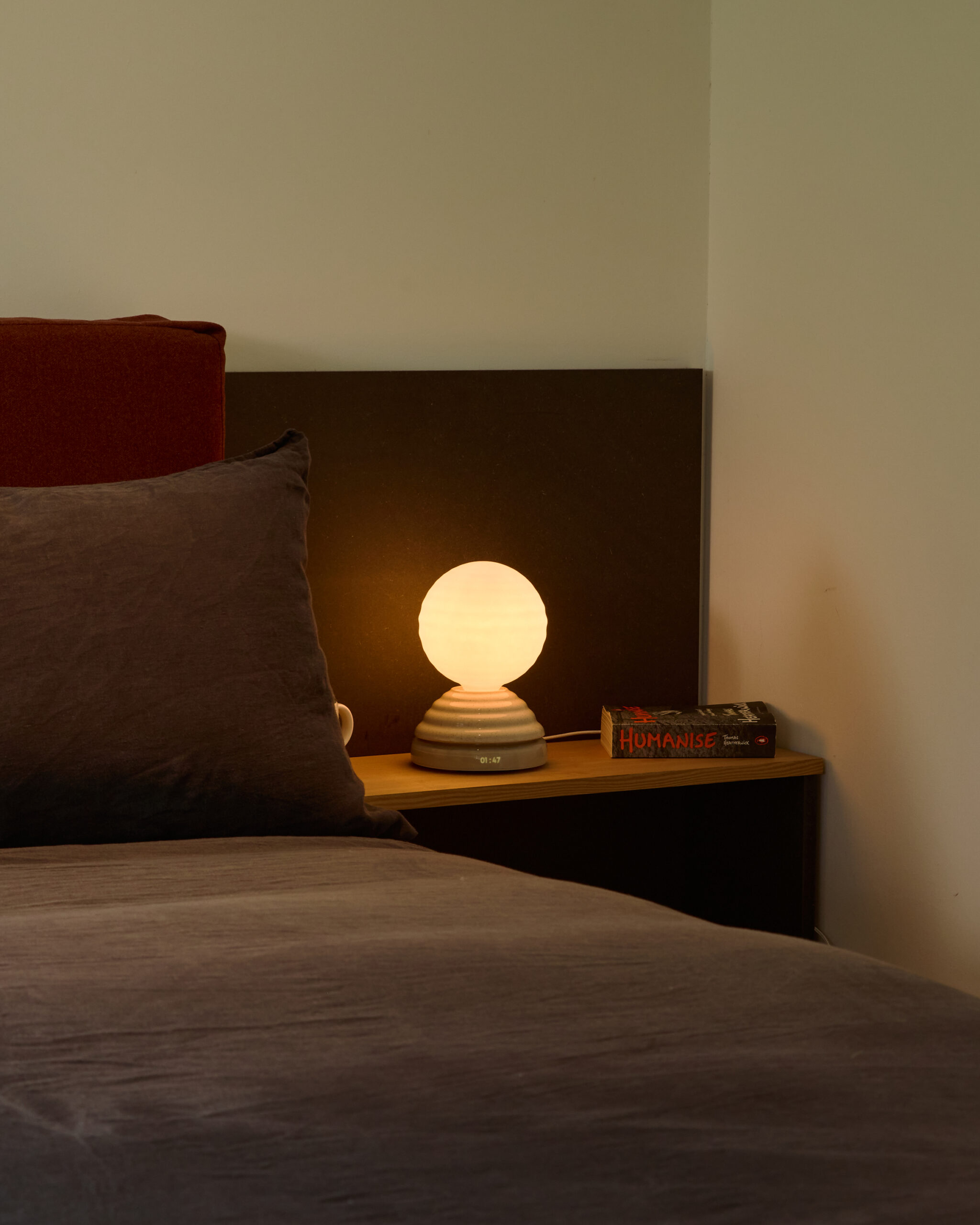 Wake, a sleep light by Heatherwick Studio and Tala